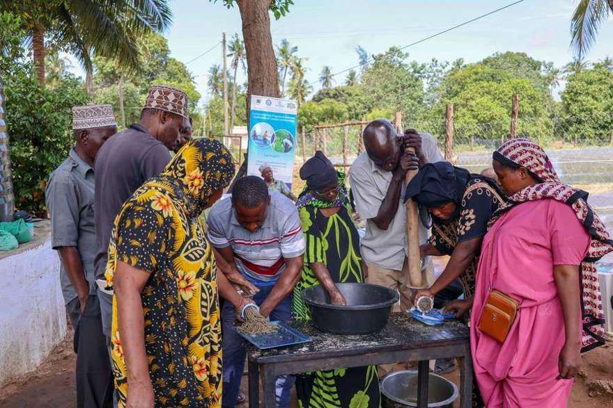 Feed formulation training in Matuga